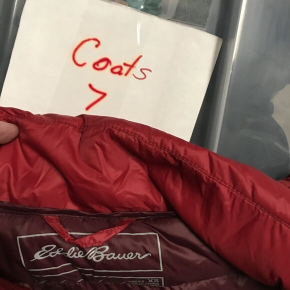 Eddie Bauer Womens Red Puffer Down Vest Size XS - Picture 9 of 9